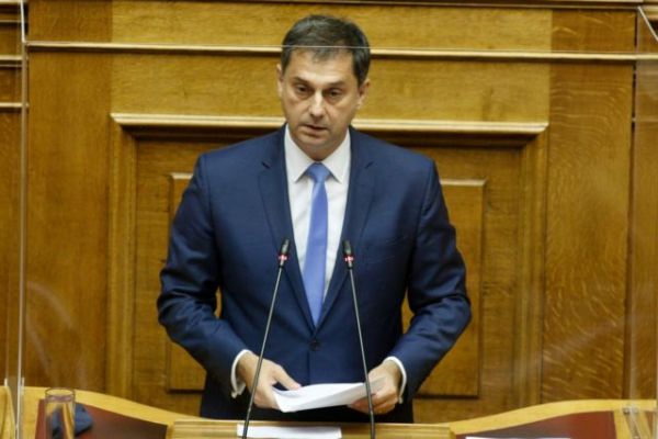 Τουρισμός : Τι είπε ο Θεοχάρης για το «φέσι» της TUI στους Ελληνες ξενοδόχους
