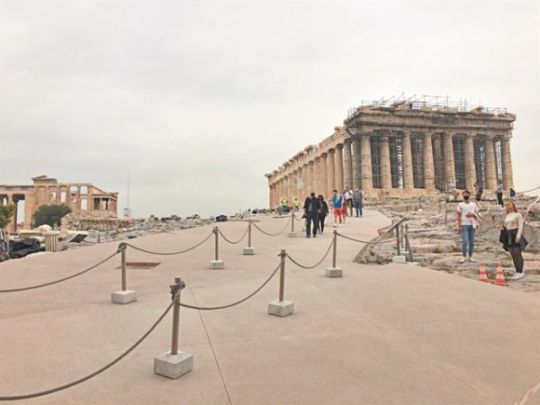 Αυτοψία των «ΝΕΩΝ» στην Ακρόπολη : Τα μονοπάτια των ΑμεΑ και οι διαδρομές των τρολ