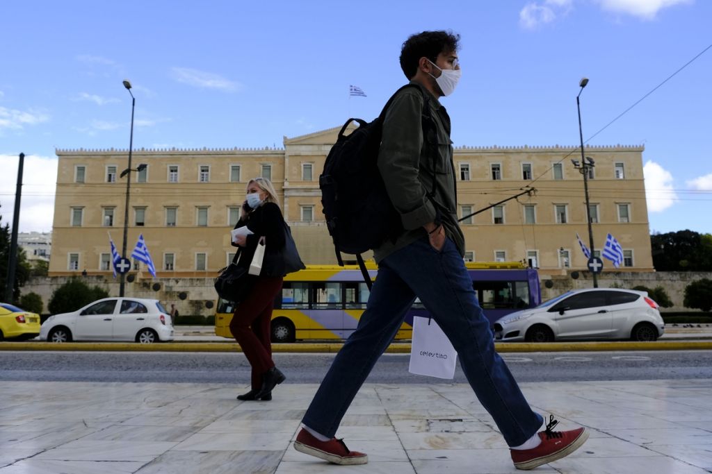 Κοροναϊός : Στα όριά τους τα νοσοκομεία - Στο κόκκινο Θεσσαλονίκη και Αττική