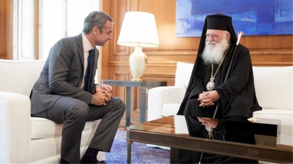 Κοροναϊός : Δύο μέρες πριν διαγνωστεί θετικός ο Αρχιεπίσκοπος συναντήθηκε με τον πρωθυπουργό