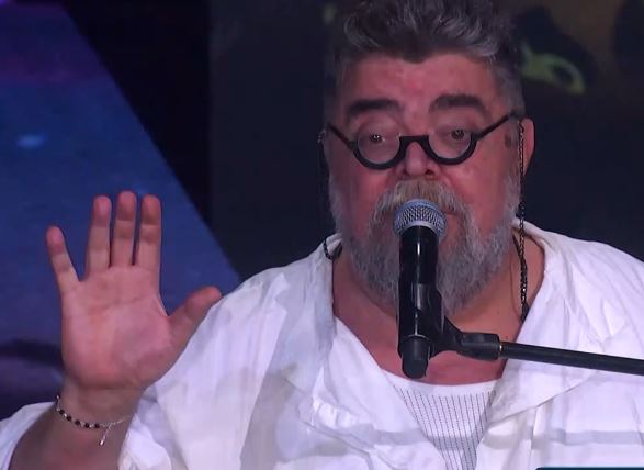 «Αυτή η νύχτα μένει» σε μια ξεχωριστή ερμηνεία του Σταμάτη Κραουνάκη