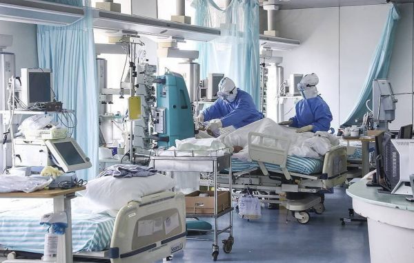 Κοροναϊός : 108 νεκροί σε πέντε μέρες – Έρχεται δραματική αύξηση των θυμάτων