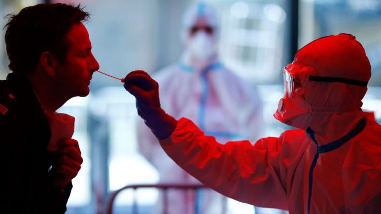 ΠΟΥ : «Να μην πάθουμε αμνησία μετά τον κοροναϊό» – Τι είπε για την προέλευση του ιού