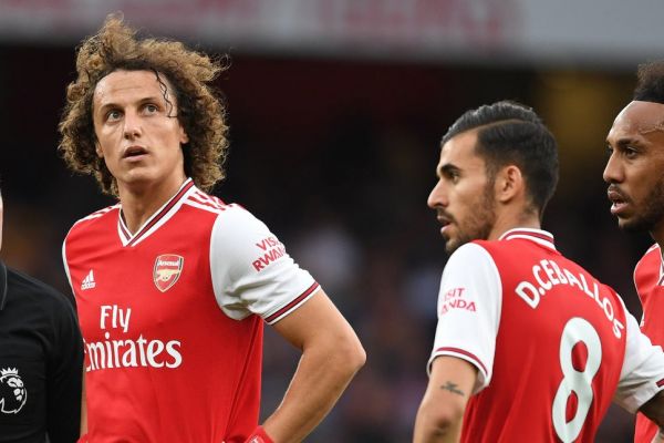 Άναψαν τα αίματα στην Άρσεναλ, μπουνιά του Λουίζ στον Θεμπάγιος!