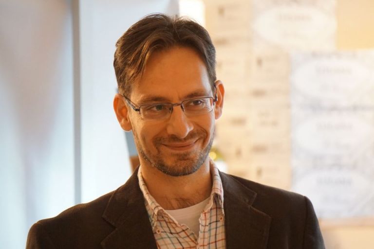 Πέθανε ο ποιητής Δημήτρης Ελευθεράκης