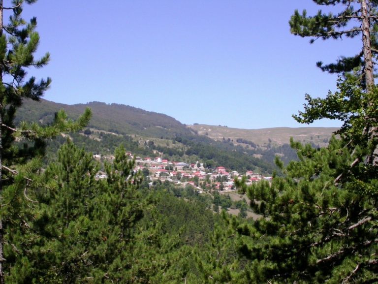 Φούρκα Ιωαννίνων: Στις πλαγιές του Σμόλικα