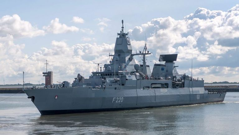 «Μπλόκο» από την Άγκυρα σε έλεγχο ύποπτου τουρκικού πλοίου από γερμανική φρεγάτα