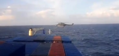 Τουρκικά ΜΜΕ : Ο Έλληνας διοικητής της επιχείρησης «Ειρήνη» διέταξε τον έλεγχο στο πλοίο μας