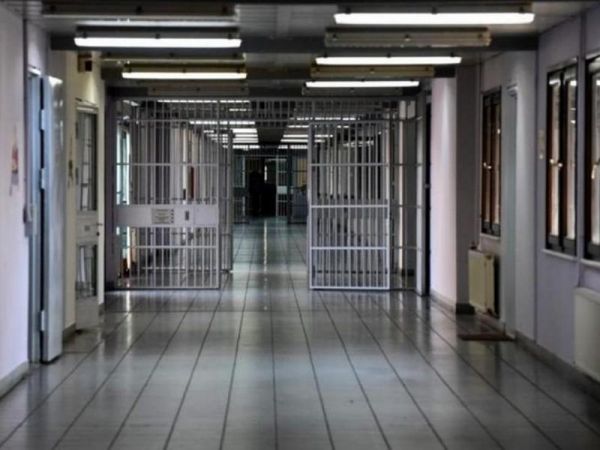 Οικονόμου : Ηλεκτρονικό επισκεπτήριο σε όλες τις φυλακές τις επόμενες ημέρες