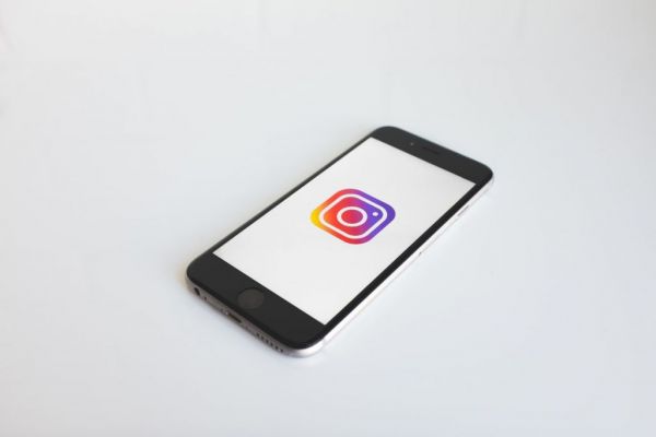 Το Instagram καλεί τους πολίτες των ΗΠΑ να ψηφίσουν την επόμενη των εκλογών