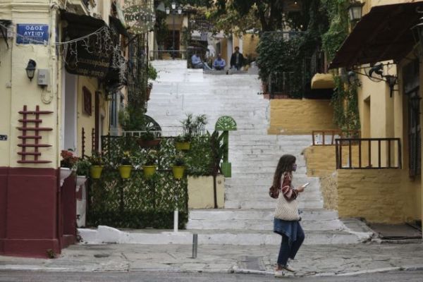 Κοροναϊός : Πώς κατέληξε ο Μητσοτάκης στην απόφαση για γενικευμένο lockdown