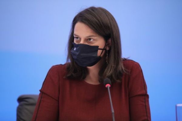 Νίκη Κεραμέως : Αρνητική στον κοροναϊό  – Παραμένει σε απομόνωση