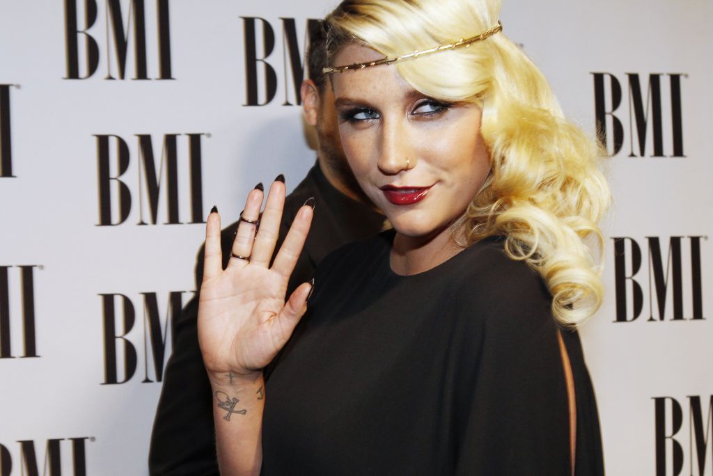 Kesha : Νέο podcast με θέμα… τα υπερφυσικά φαινόμενα