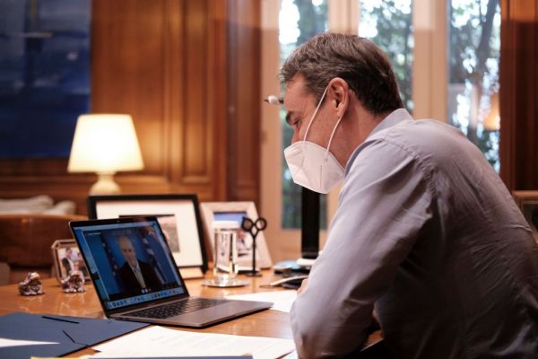 Μητσοτάκης σε επικεφαλής της Unisef στην Ελλάδα: Τα παιδιά μας δίδαξαν πως να φοράμε τη μάσκα