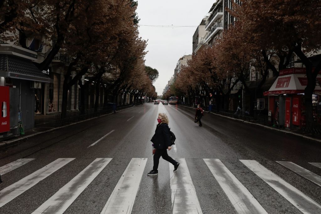 Κοροναϊός : «Καμπανάκι» Κοτανίδου για την τήρηση του lockdown