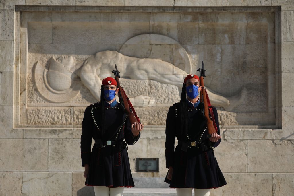 Θωράκισαν και το Προεδρικό Μέγαρο