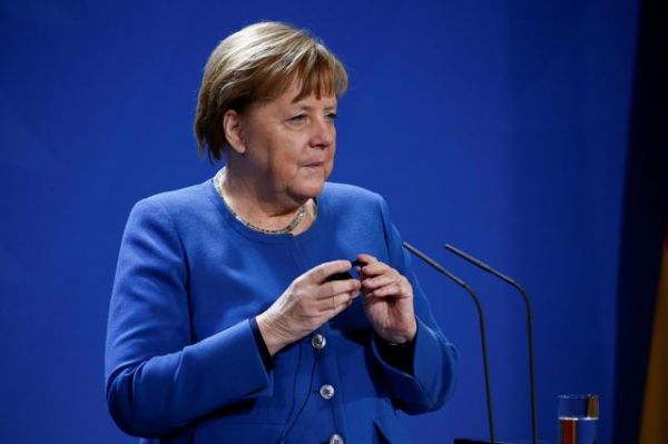 Ανγκελα Μέρκελ : Από «κορίτσι του Κολ», ισχυρότερη γυναίκα σε όλον τον πλανήτη