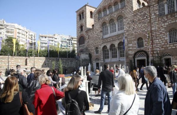 Κοροναϊός : Η απάντηση του Μητροπολίτη που βρέθηκε θετικός στον ιό