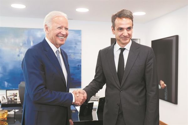 «Σπριντ» για να κλείσει το ραντεβού Μπάιντεν με Μητσοτάκη, πριν από τον Ερντογάν