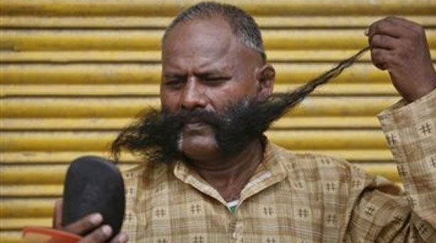 Κάντε τώρα υπουργό Υγείας κοινής αποδοχής τον… Πολ Ποτ