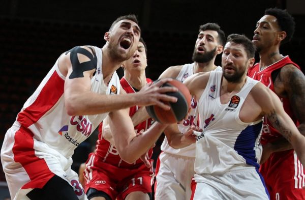 Ο Μιλουτίνοφ «καθάρισε» για την ΤΣΣΚΑ