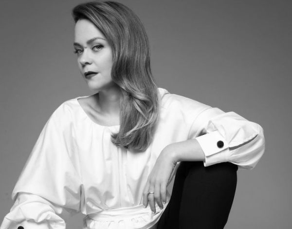 «Μίλησέ μου» για την εξάλειψη της βίας κατά των γυναικών