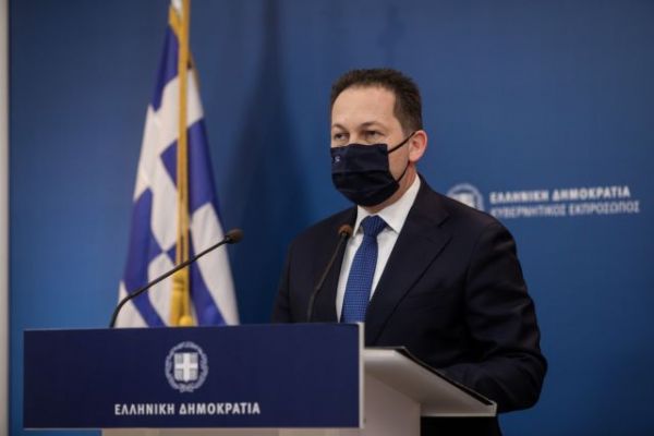 Πέτσας για αποκαλύψεις Καλογρίτσα: H κυβέρνηση Τσίπρα είχε μετατρέψει το Μαξίμου σε «μαγαζί»