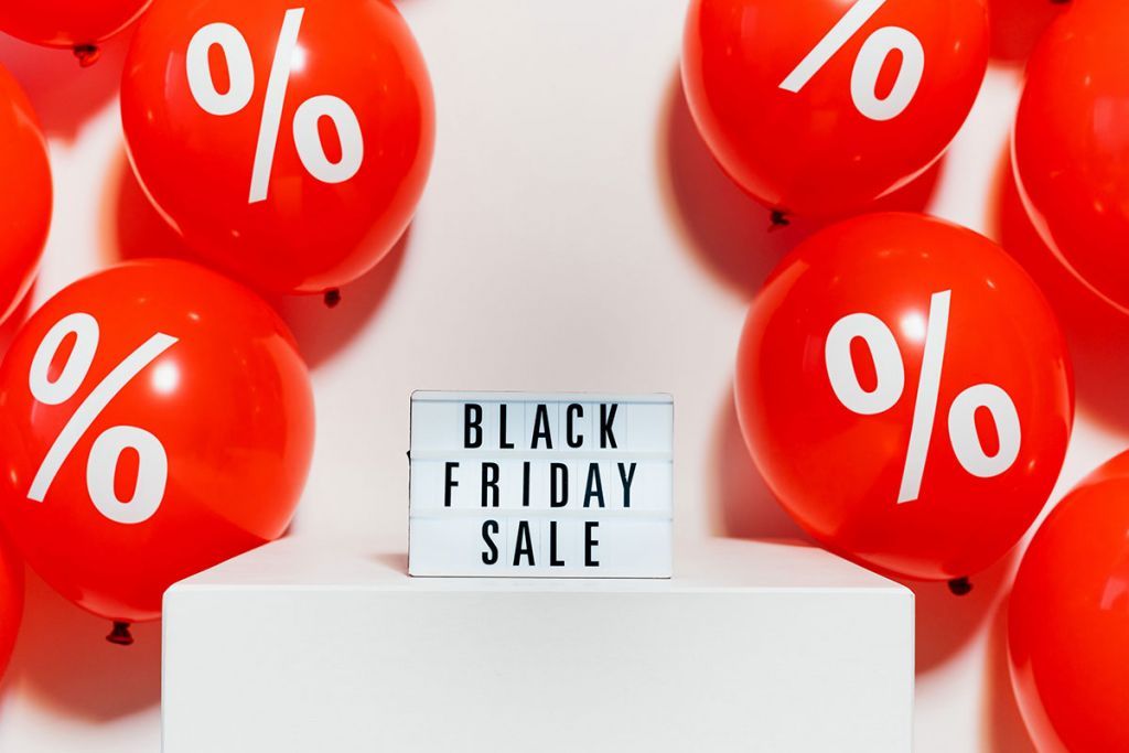 Κάνε κλικ στο Public.gr και ανακάλυψε τις Black Friday προσφορές!