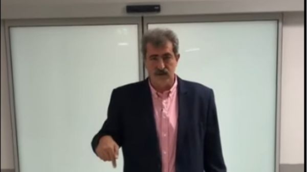 Οργή στο Τwitter για Πολάκη : «Πρώτα πήγε για τσιμπούσι και μετά πήγε σε ΜΕΘ»