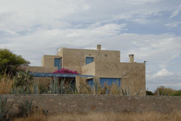 Αίγινα : Το καταφύγιο του Νίκου Καζαντζάκη