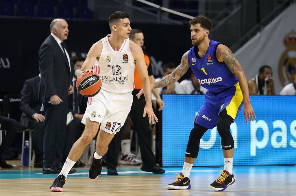 Εύκολη νίκη της Ρεάλ (79-63)