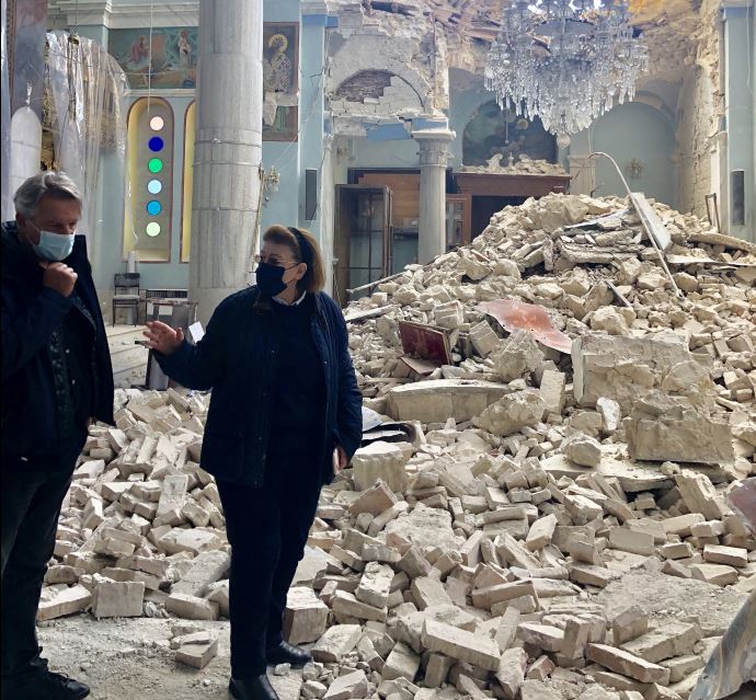 Αυτοψία  Μενδώνη στη Σάμο μετά το σεισμό – Αρκετές ζημιές αποκαθίστανται