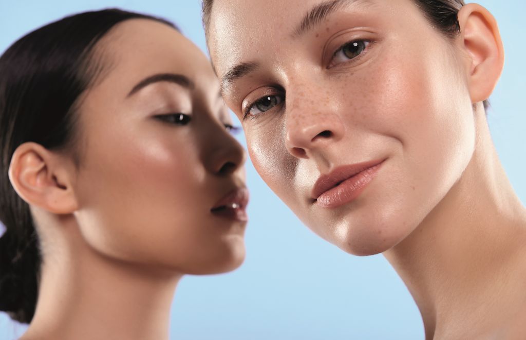 Skincare: Πότε πρέπει να ξεκινήσει να μας απασχολεί η αντιγήρανση;