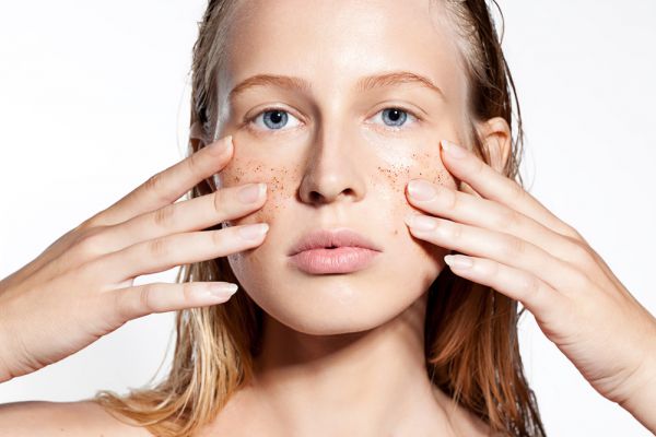 Εσείς ξέρετε τα σωστά βήματα για απολέπιση προσώπου;