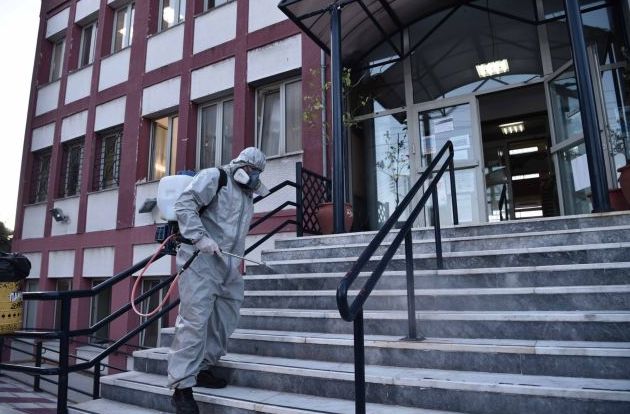 Κοροναϊός : Γιατί κλείνουν τα λύκεια σε Θεσσαλονίκη και Σέρρες