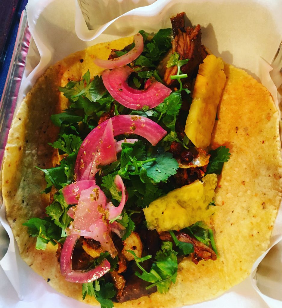 Poncho Tacos: Ένας Μεξικανός άνοιξε αυθεντική τακερία στην πλατεία Καρύτση