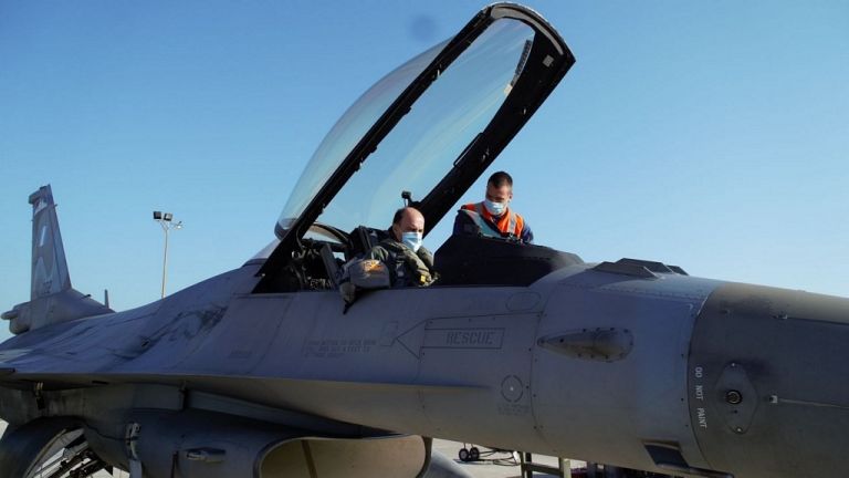 Το πέταγμα του αρχηγού