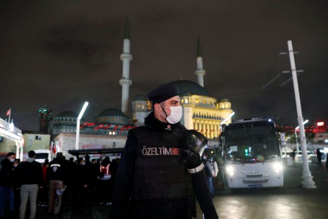 Κοροναϊός : Νέο αρνητικό ρεκόρ θανάτων στην Τουρκία – Στους 185 οι νεκροί