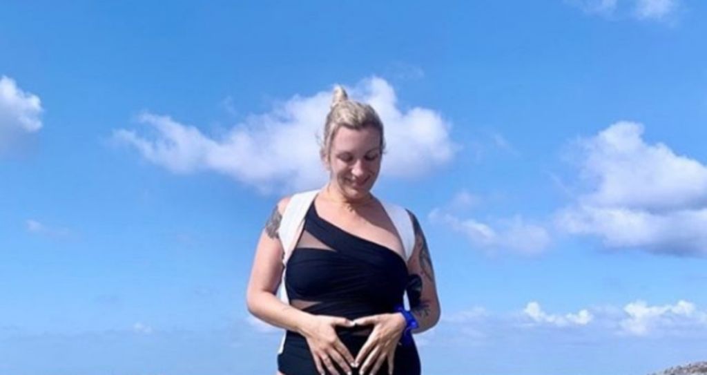 Ολίβια Γαβρίλη : Θετική στον κοροναϊό στον έβδομο μήνα της εγκυμοσύνης της