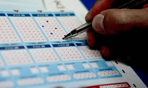 Ο παίζων χάνει;