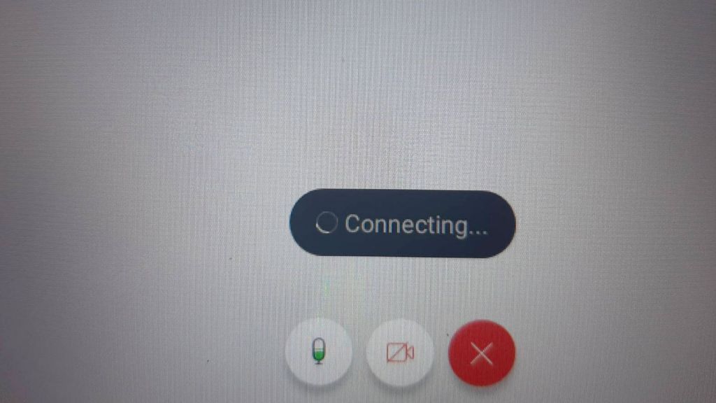 Τηλεκπαίδευση : Για «φιάσκο» και «αθλιότητα» κάνει λόγο η αντιπολίτευση