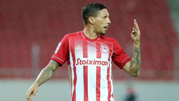 Ολυμπιακός : Αγώνα δρόμου κάνει ο Χολέμπας για να προλάβει το ντέρμπι των αιωνίων