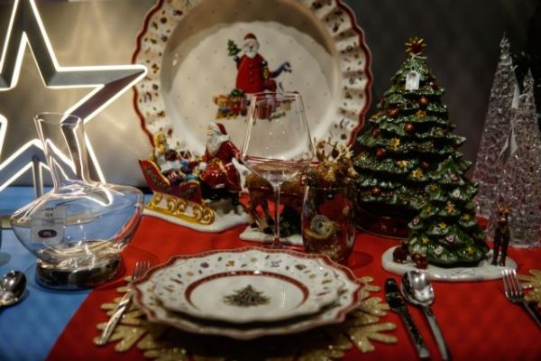 Λιανεμπόριο : Ψώνια με ραντεβού, SMS, μάσκες και αποστάσεις