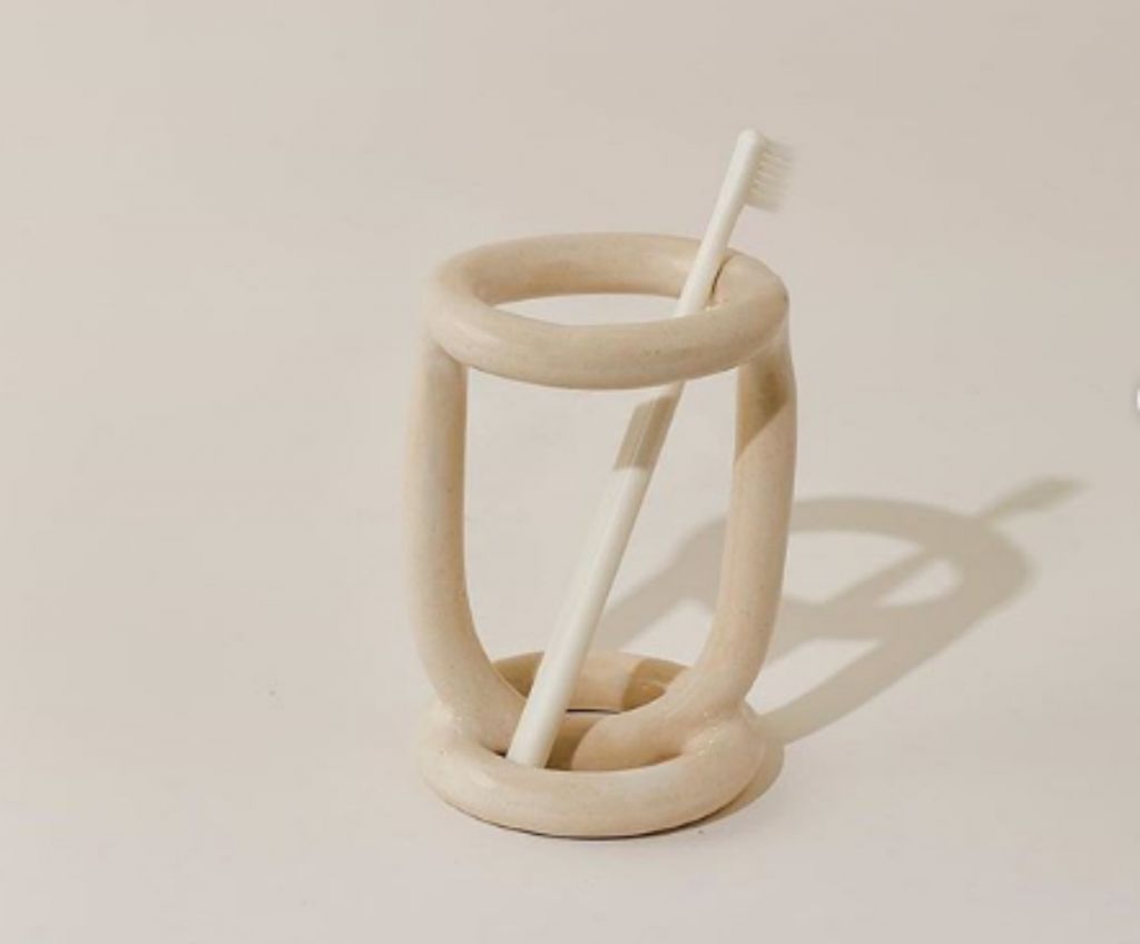 Πως η καλή στοματική υγιεινή γίνεται εμπόδιο στην πορεία του κοροναϊού