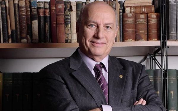 Χρήστος Ζερεφός : Ο Έλληνας που δίνει «μάχη» για την κλιματική αλλαγή