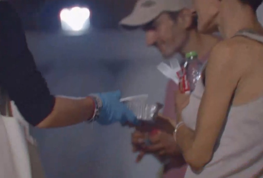 To «Δείπνο Αγάπης» στέκεται δίπλα στους άστεγους συμπολίτες μας