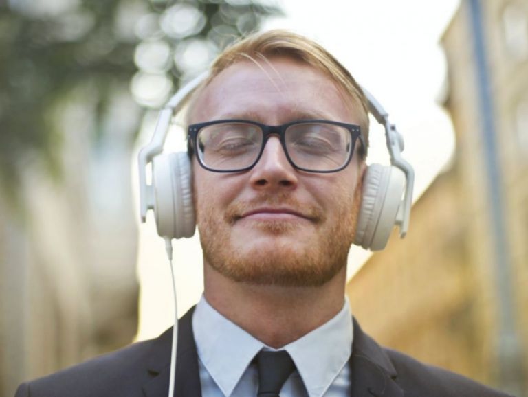 Ποια είναι τα πιο δημοφιλή τραγούδια που επέλεξε ο κόσμος τα τελευταία τρία χρόνια στο Shazam ;