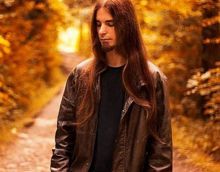 Κέλτικη μουσική : Οι τέλειες συνθέσεις του Adrian von Ziegler που μας «ταξιδεύουν» στον Μεσαίωνα