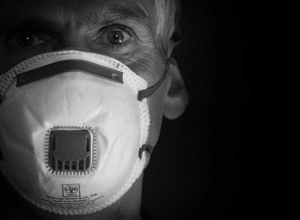 Κοροναϊός : Πώς η στοματική κοιλότητα συνιστά κύρια είσοδο του ιού