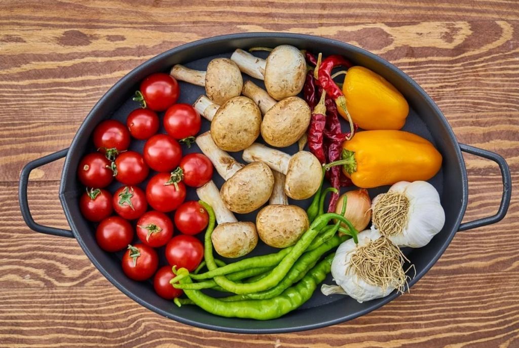 Π.Ο.Υ : Οι αλλαγές που προτείνει να κάνετε στη διατροφή σας κατά τη διάρκεια της καραντίνας